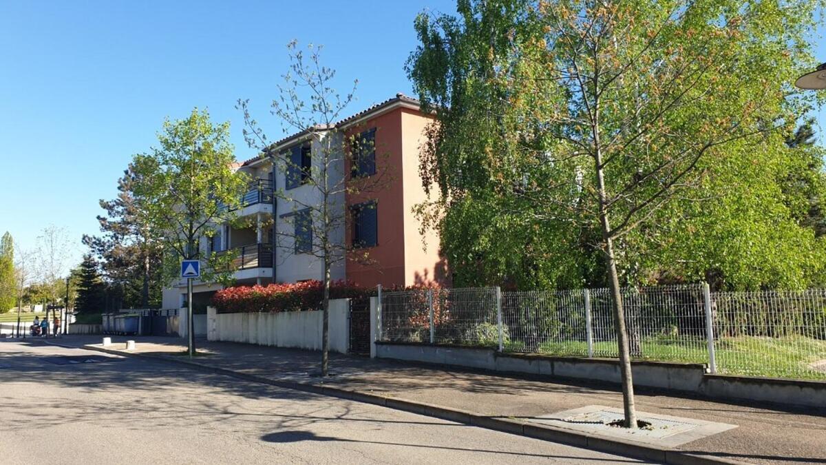 Le Loft De Genas - La Cabane Eksteriør billede
